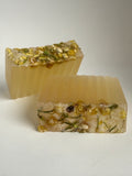 MA’ARGAN Golden Hour — Jasmine Nourishing Glow Bar
Honey • Coconut Cream • Almond Oil • Jasmine